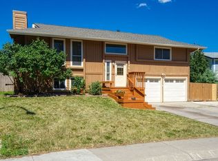 516 Wilderness Dr, Gillette, WY 82718