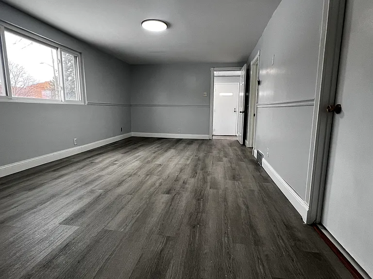 8309 Maxwell Ave — Photo 7