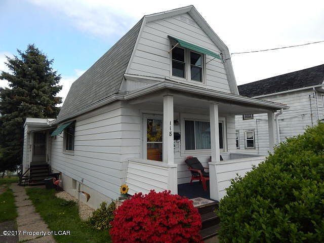 118 S Walnut St photos