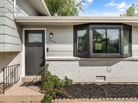 5th image of 2605 Granada Dr