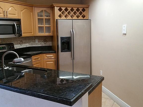 4th image of 9725 Fontainebleau Blvd #A209