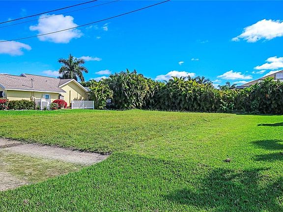 3rd image of 5223 SW 27th Pl