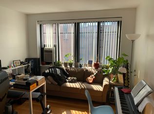 65 Strathmore Rd APT 33, Brighton, MA 02135