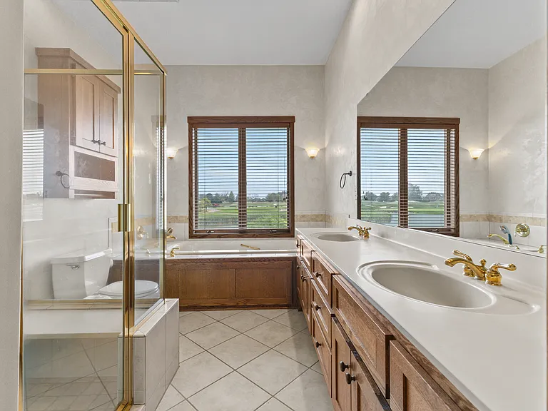 11435 Kenyon Ct NE — Photo 22