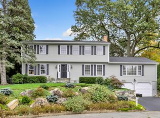 105 Charter Oak Rd, Fairfield, CT 06824