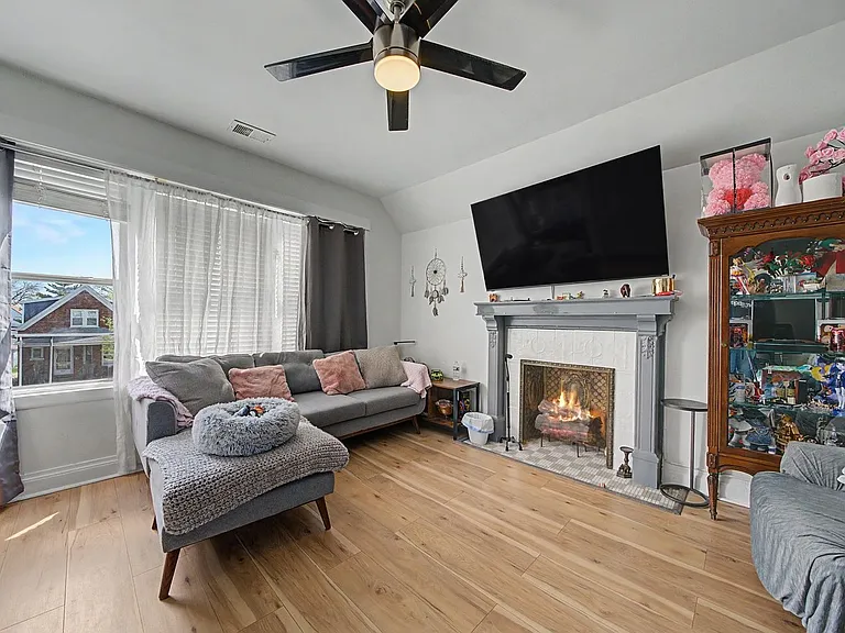 2206 N Kostner Ave #2 — Photo 4