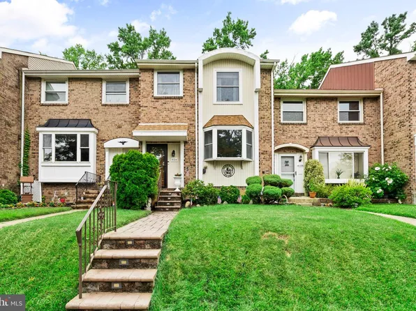 4104 Barnstaple Ct, Bensalem, PA 19020