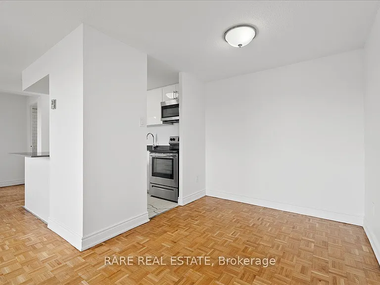 7555 Goreway Dr #258 — Photo 2