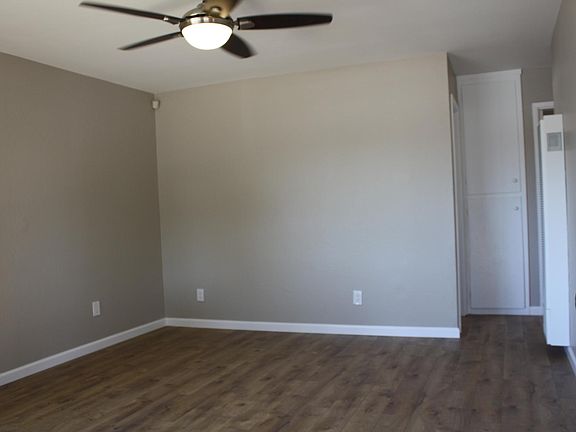 4th image of 257 Selwyn Dr APT A