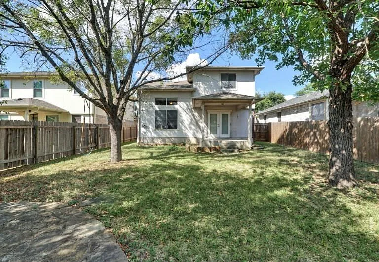 1017 Doras Dr — Photo 28