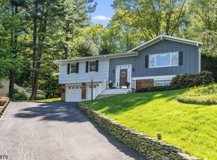 53 Warren Rd, Sparta, NJ 07871