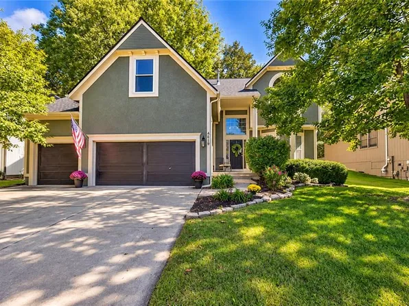 4619 Aminda St, Shawnee, KS 66226