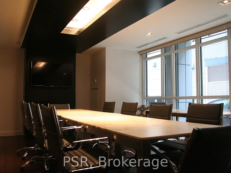 5 Hanna Ave #709 — Photo 17