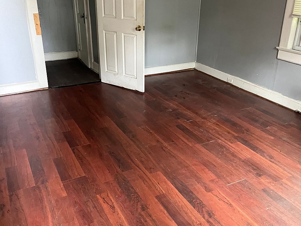 2nd image of 1405 Dreher St
