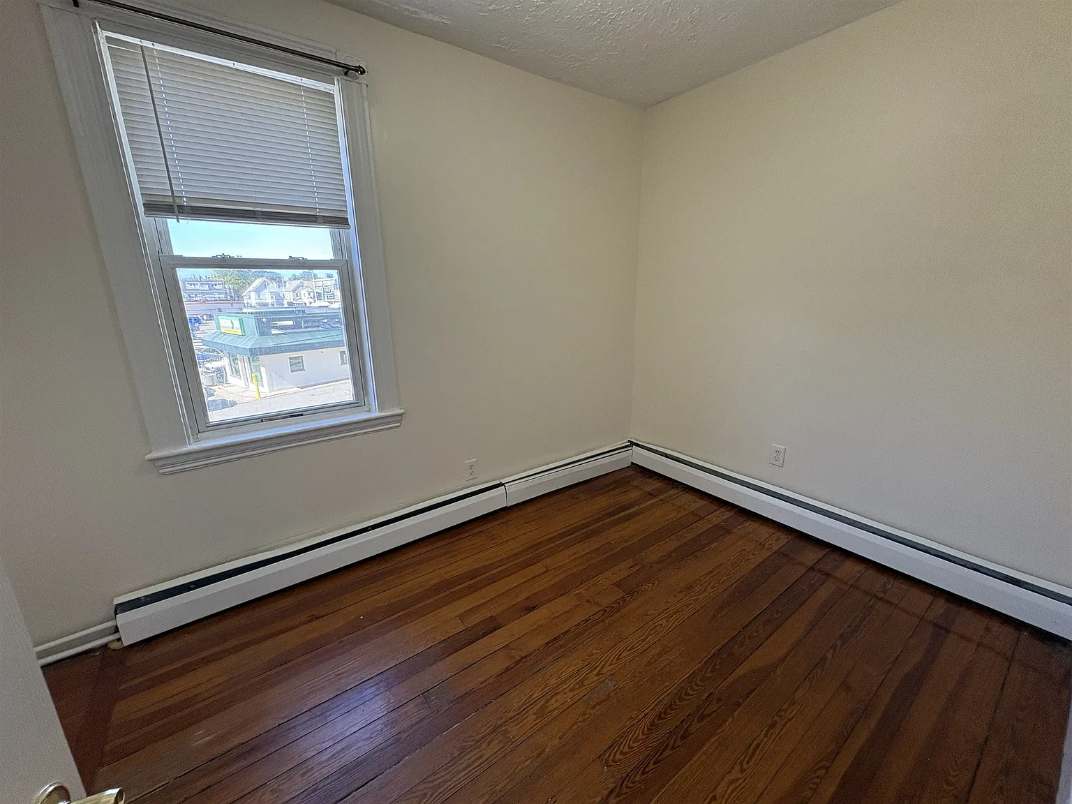 259 Beacon St — Photo 4