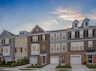 10705 Shadewell Spring Way, Manassas, VA 20110