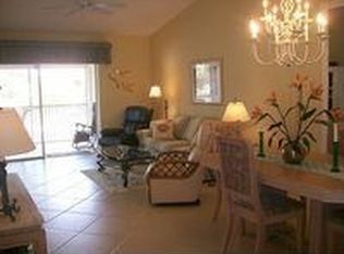 6320 Huntington Lakes Cir APT 104, Naples, FL 34119