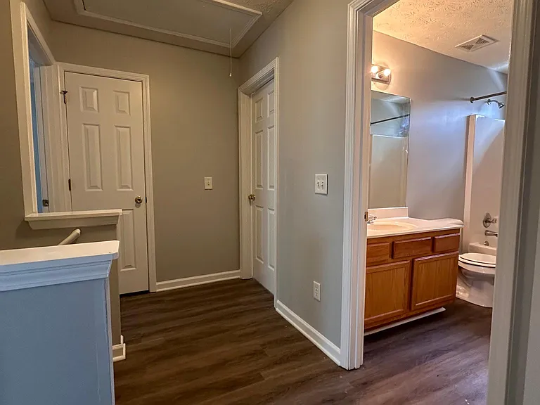 5525 Mountain Top Pl — Photo 12