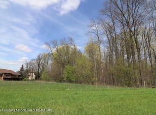 2611 Navigator Ln, Lansing, MI 48911