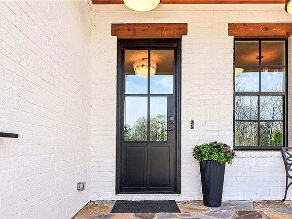 4th image of 1025 Reed Farm Ln