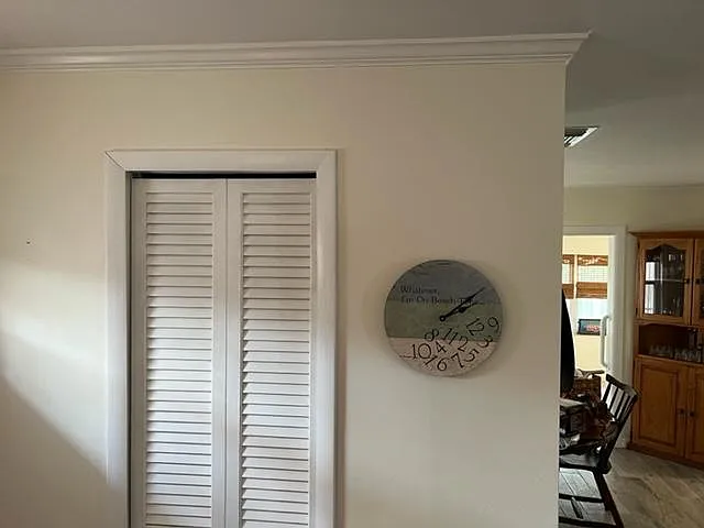 573 Tarawitt Dr — Photo 14