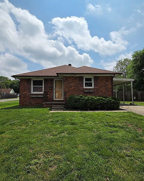 1st image of 2700 Castlewood Pl