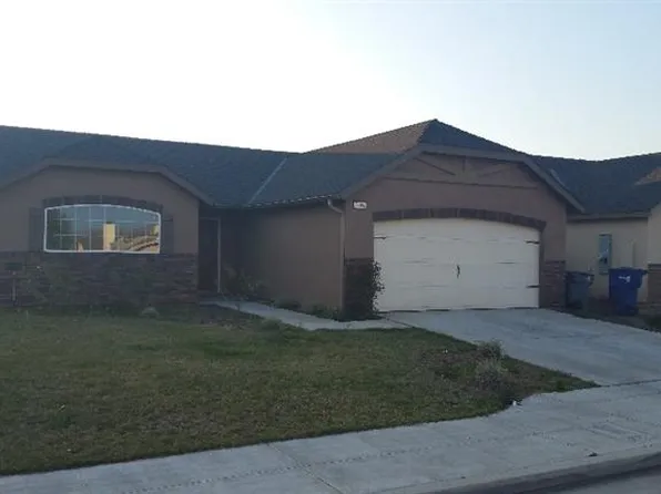 2489 N Milburn Ave, Fresno, CA 93722