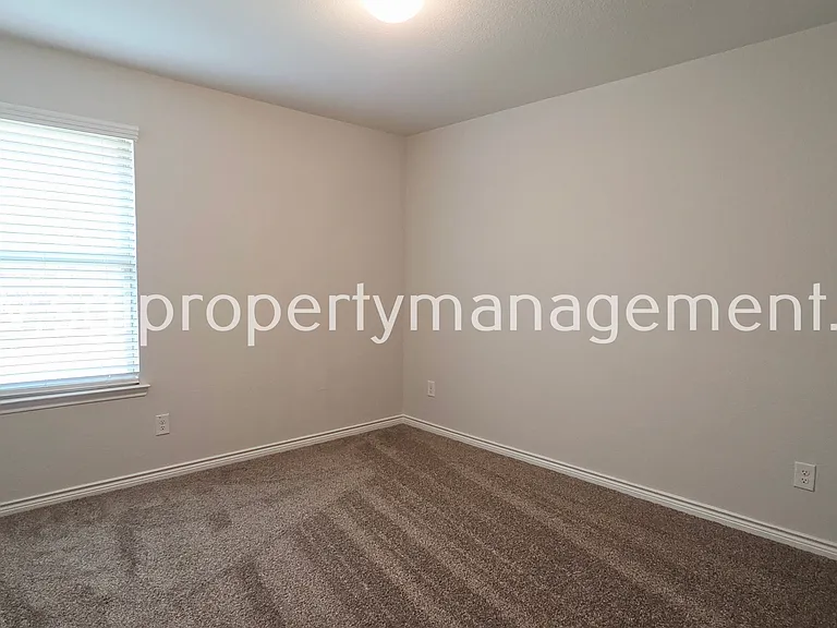 266 Canyon Crest Way — Photo 15