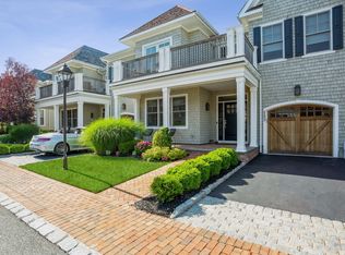 1102 High Pond Ln, Southampton, NY 11968