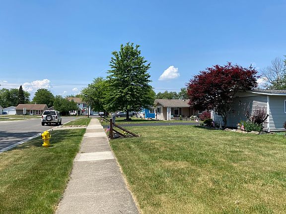 4th image of 513 Coral Dr