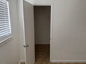 1224 Athens Ave, Modesto, CA