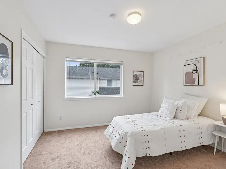 16219 Northup Way #C201 — Photo 29