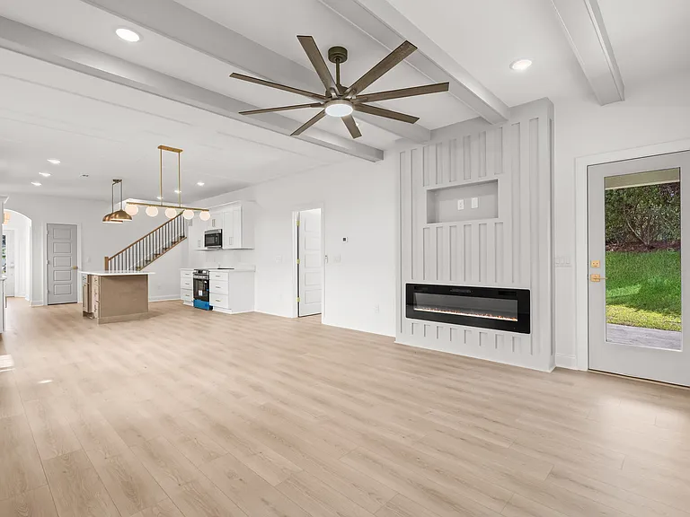 124 Arbor Ridge Cir — Photo 11