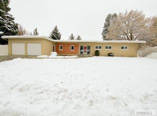 175 Tautphaus Dr, Idaho Falls, ID 83402