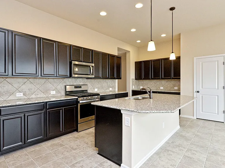 691 Bridgestone Way — Photo 6