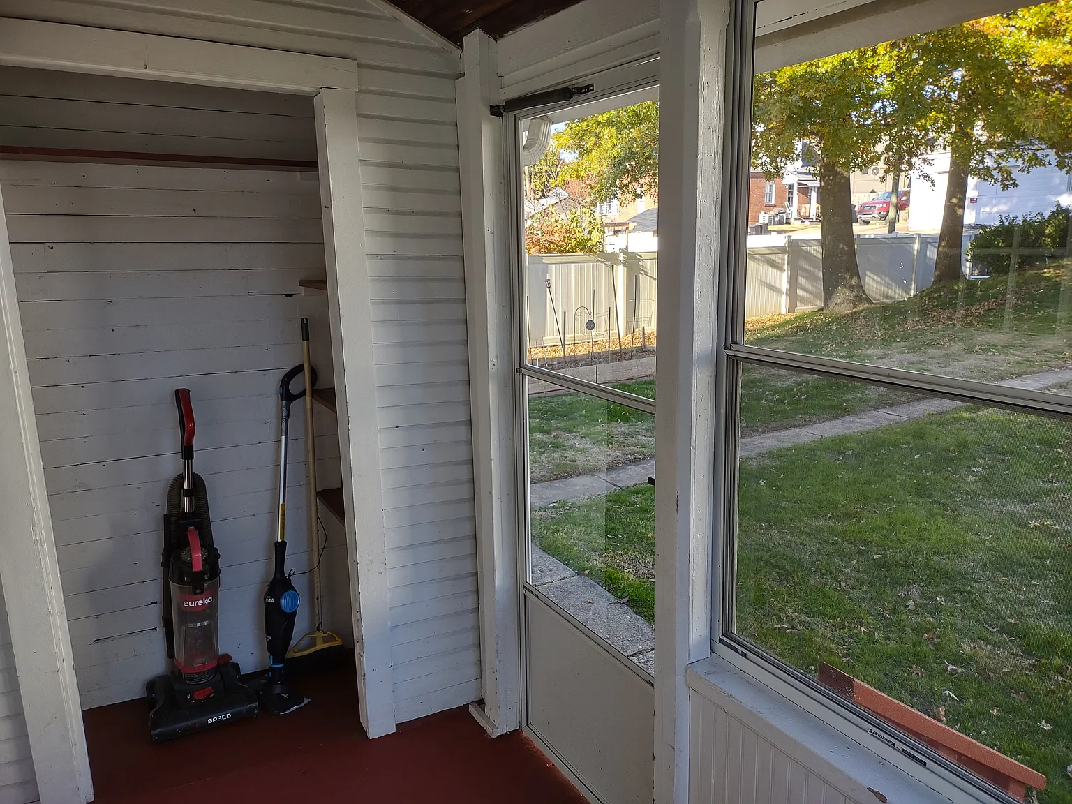 2 bed, $700 — Photo 4