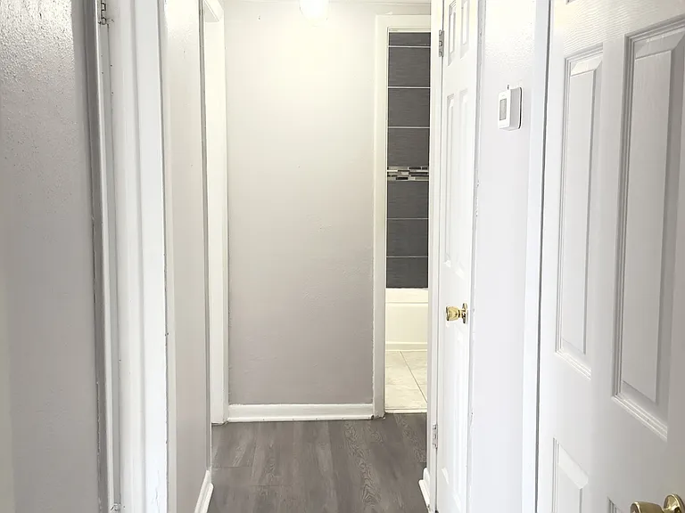 231 N Collen Rd — Photo 2