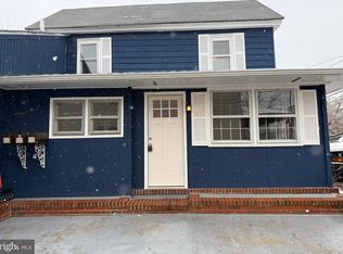 109 N Main St, Williamstown, NJ 08094