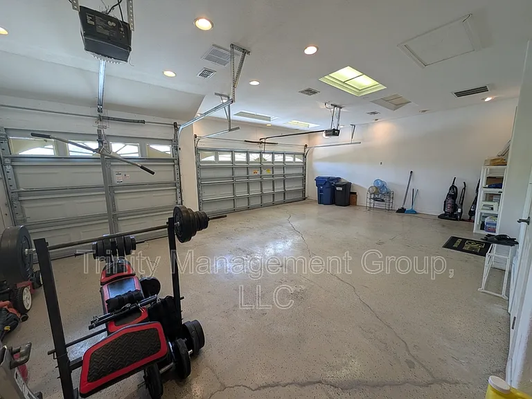 10812 Deerberry Dr — Photo 5