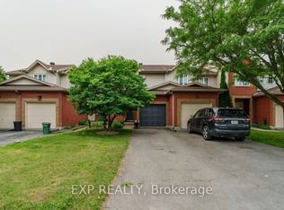 2010 Scully Way, Ottawa, ON K4A4L8