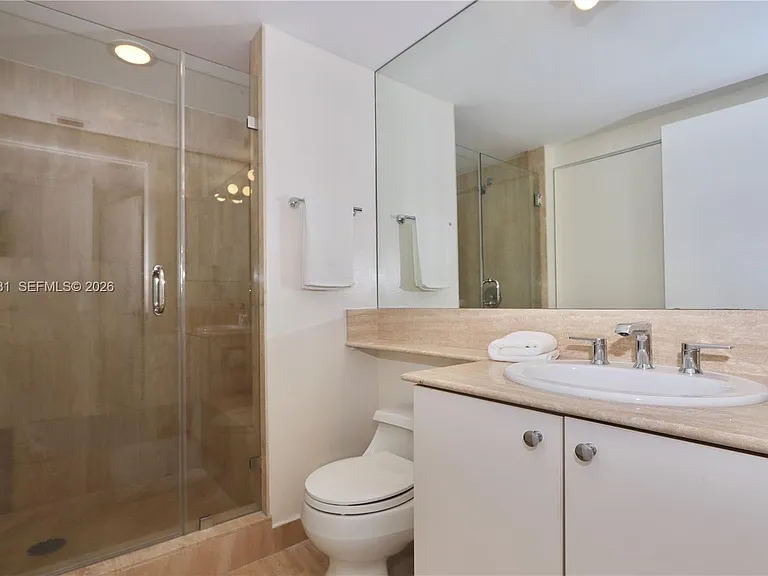 7000 Island Blvd #2605 — Photo 15