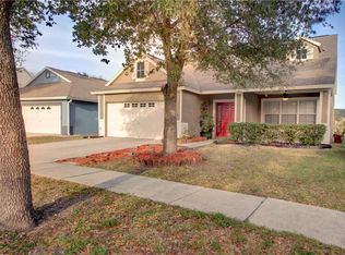 10833 Newbridge Dr, Riverview, FL 33579