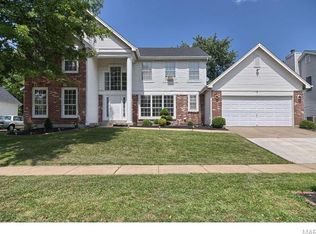 829 Sprinters Row Dr, Florissant, MO