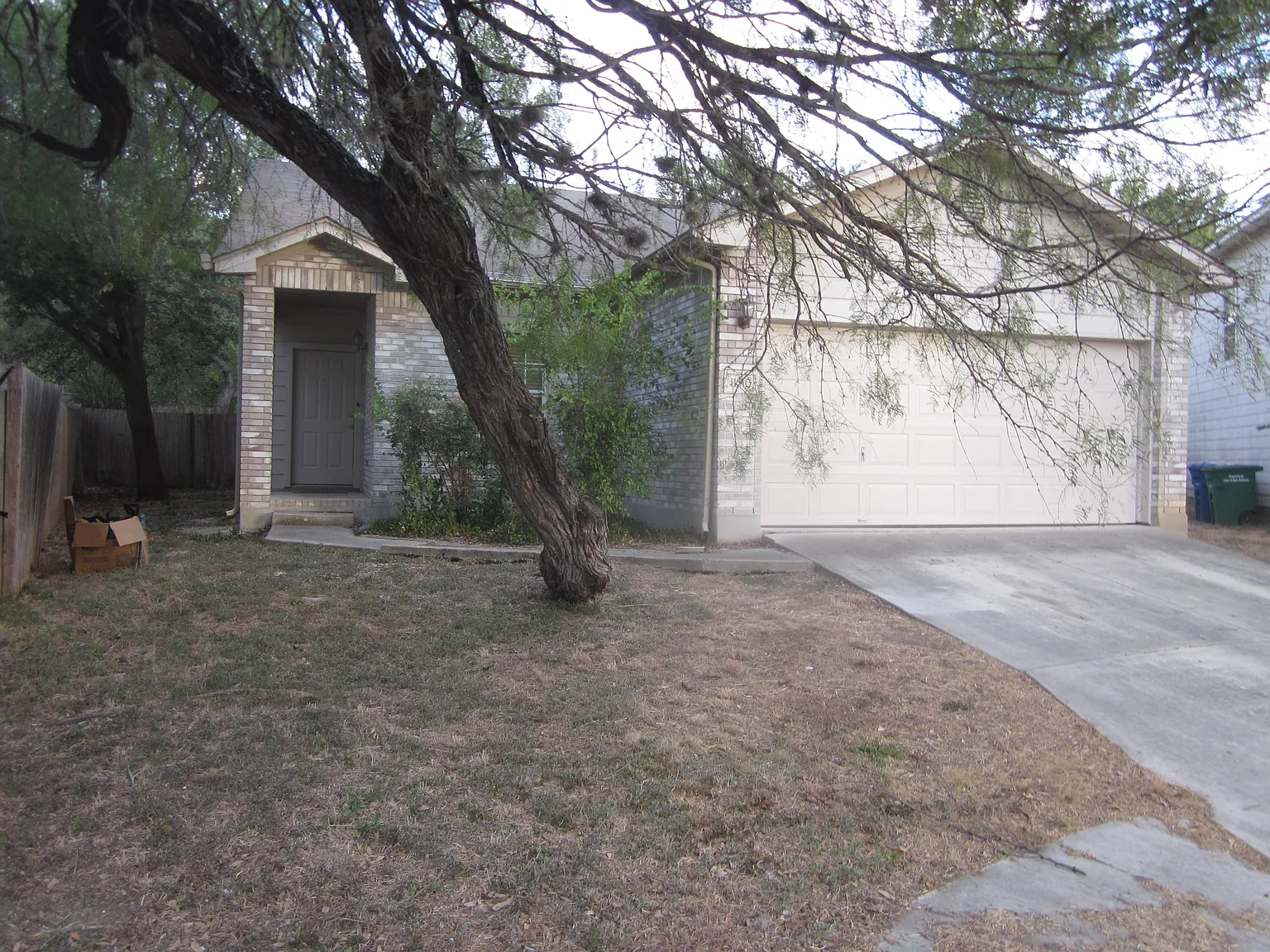 3 bed, 1454 sqft, $1,650 — Photo 1