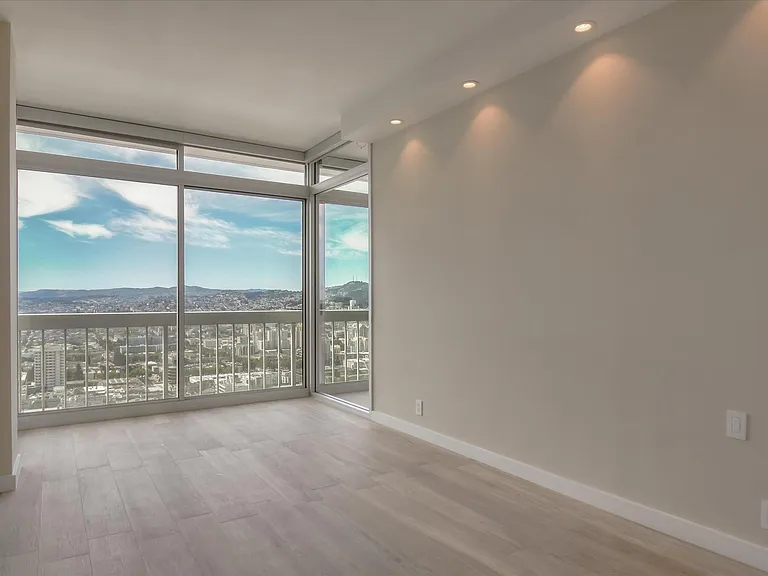 2200 Sacramento St #1502 — Photo 23