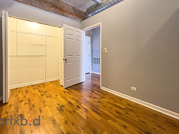 4th image of 1824 S Bishop St #1822-308