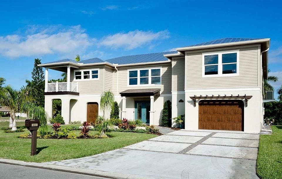1st image of 8202 17th Ave W