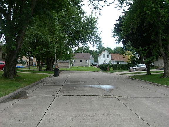 5th image of 1107 Wilbur St