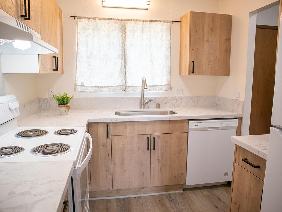 1st image of 98-1421 Kamahao St APT 123