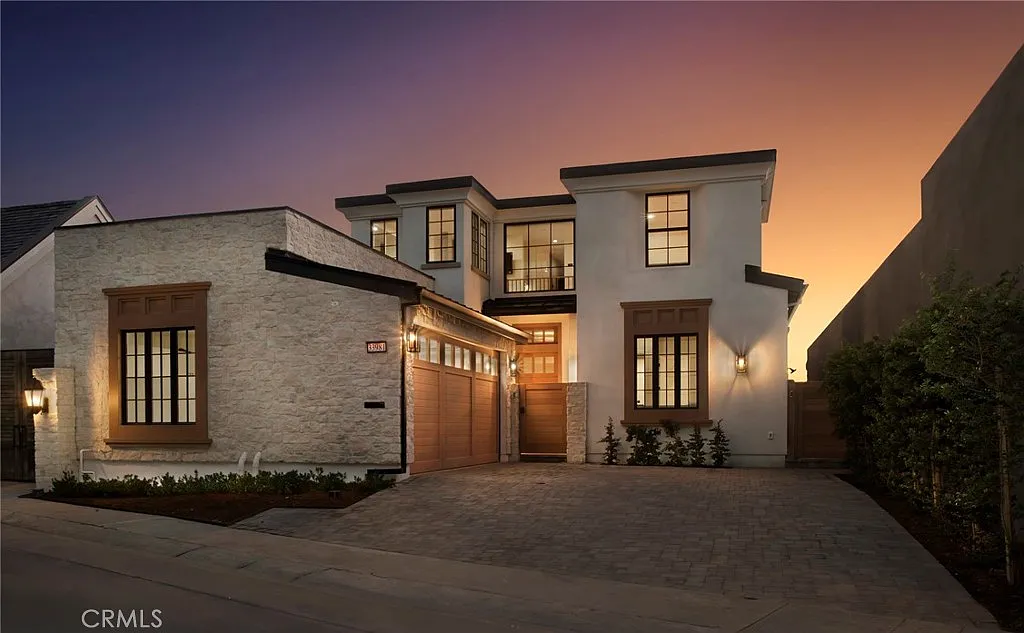 2 bed, 3.5 bath, 3504 sqft, $25,000 — Photo 2
